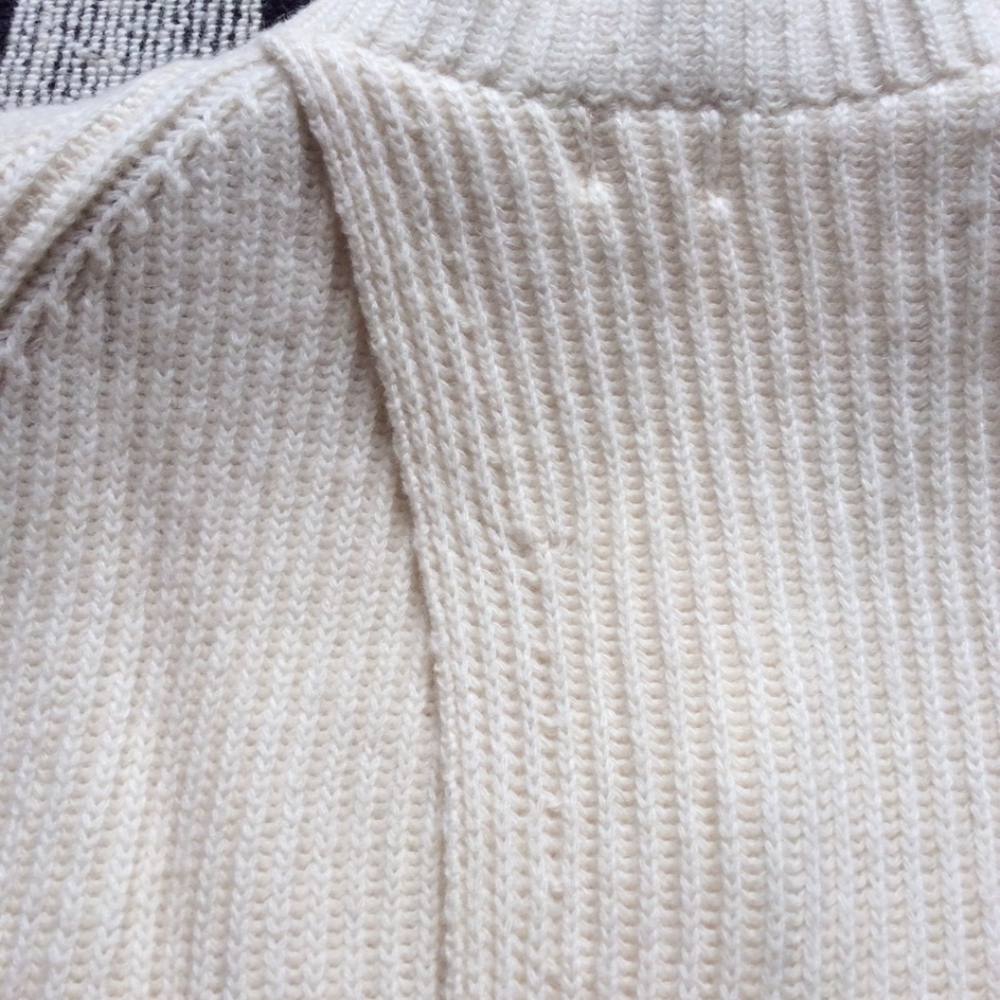 Mo:Vint Ivory Sweater - Picture 4 of 8